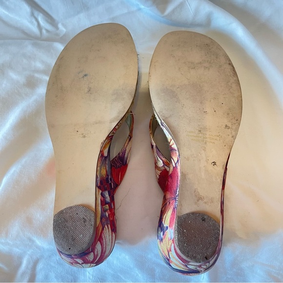 MADELINE Floral Flip-flop Platform Sandal, Size 9 - Picture 5 of 7